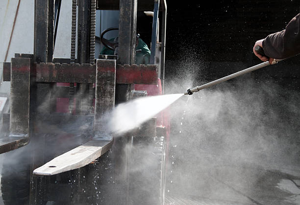 Best Building Exterior Washing  in Okawvle, IL